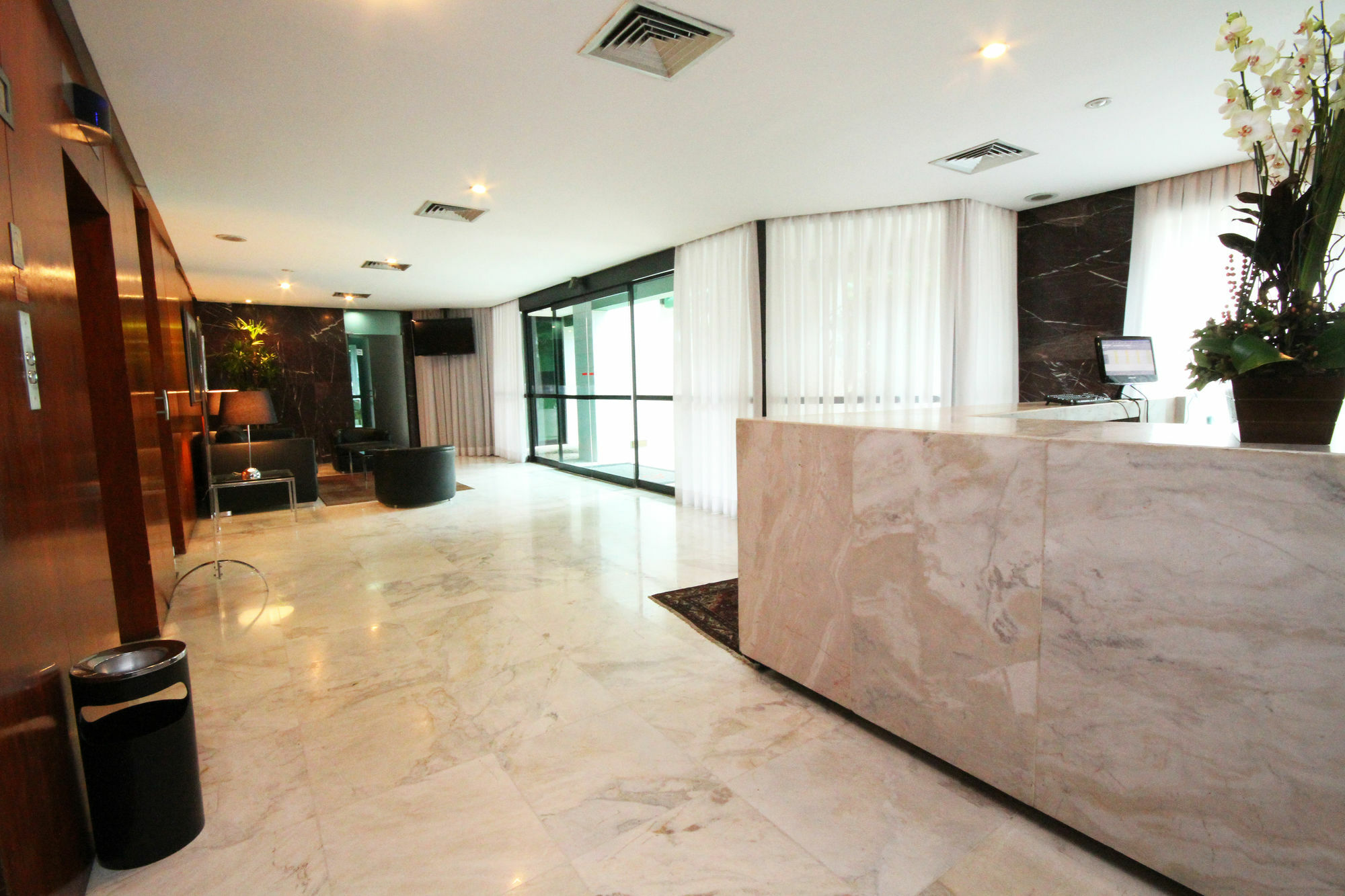 Hotel Promenade Champagnat Belo Horizonte Exterior foto